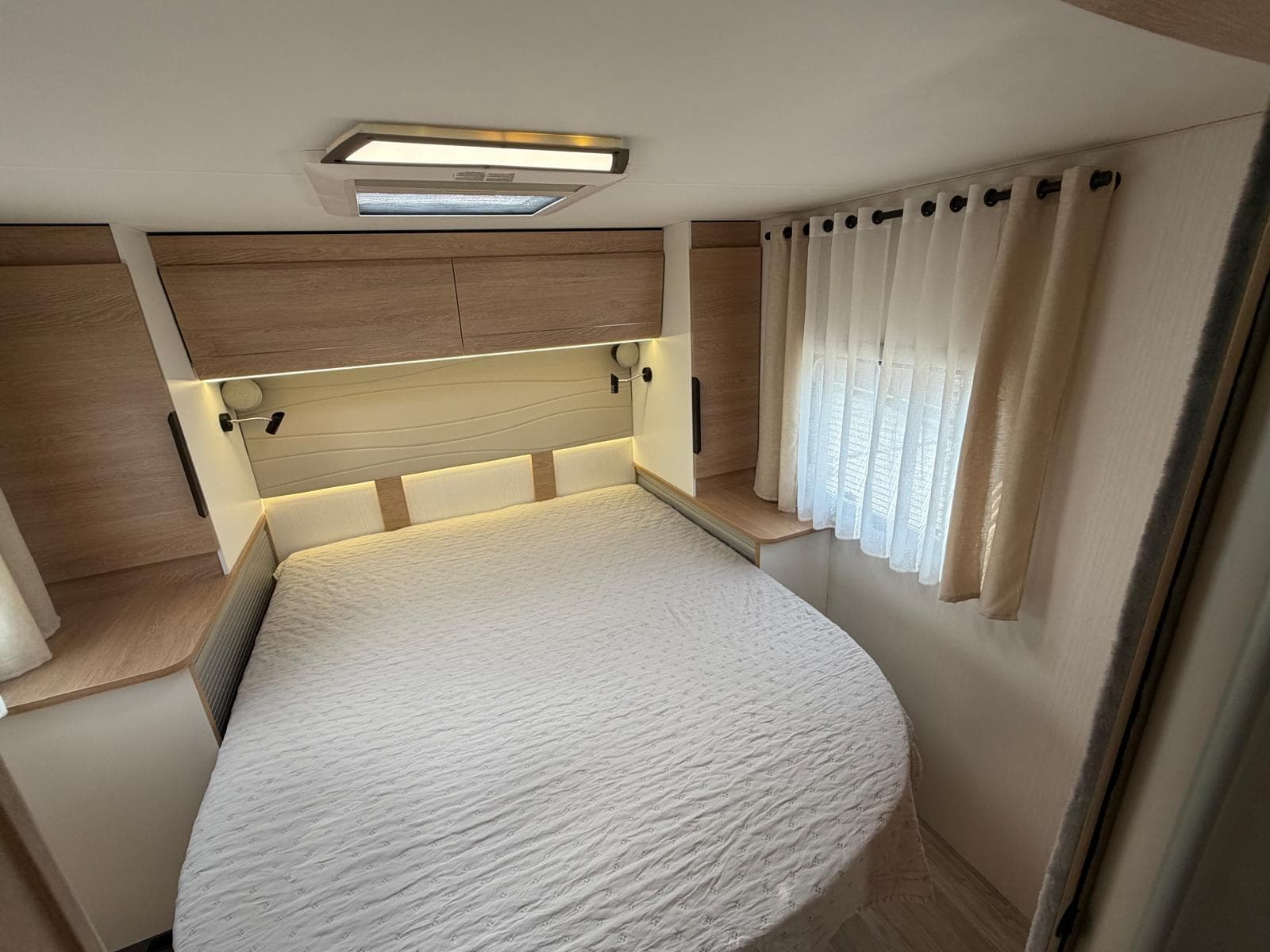Mooveo INT 74QBH – Queensbett