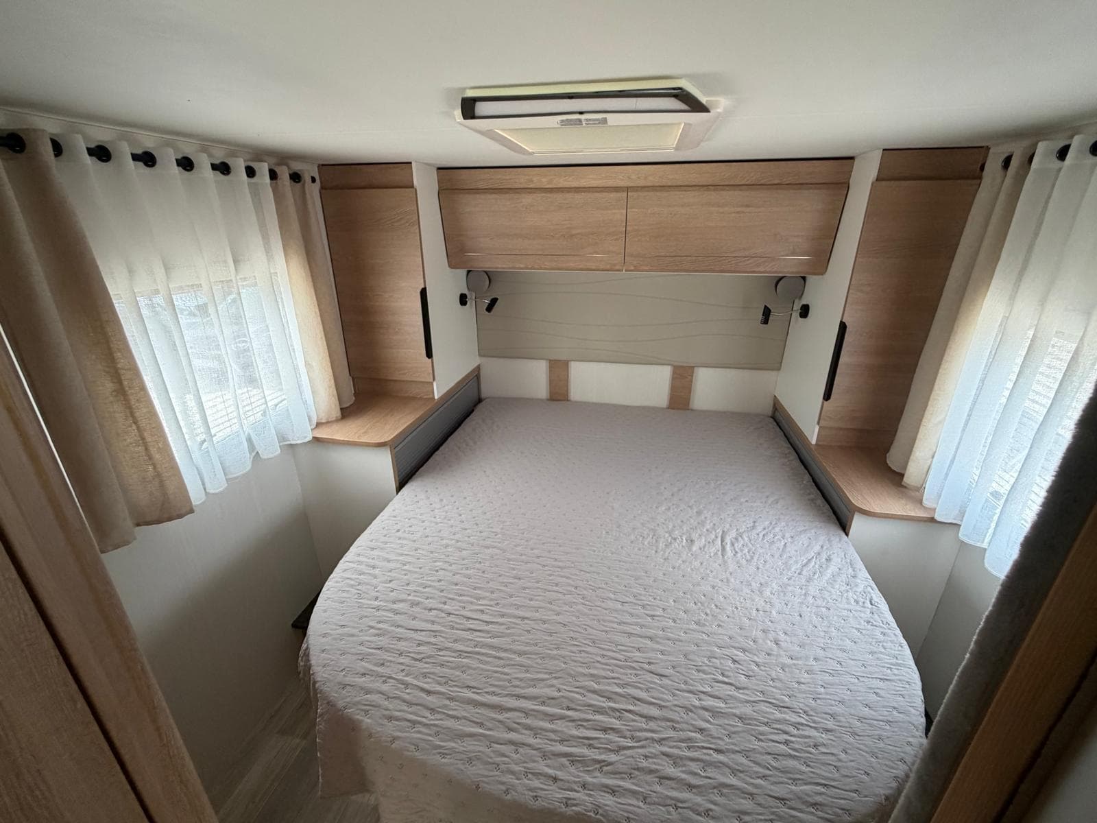 Mooveo INT 74QBH – Queensbett