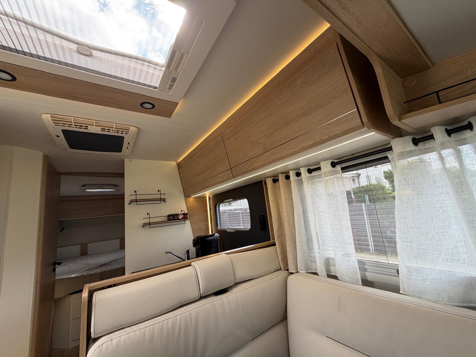 Mooveo INT 74QBH – Wohnraum